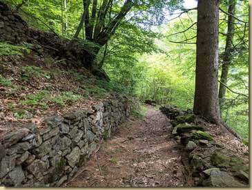 sulla mulattiera....