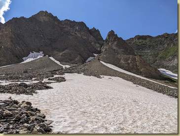 il versante che sale alla Punta dei Camosci...