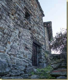 le due baite sopra S. Giuseppe...