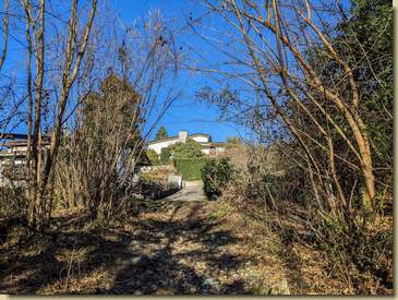 verso la periferia di Laveno Mombello...