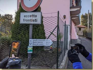 la (un poco scarsa) segnaletica del giro...