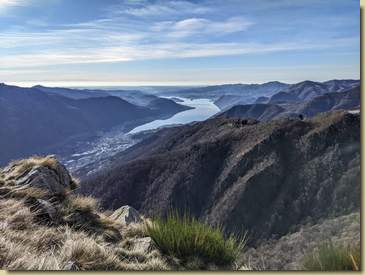 panorama verso il Lago d'Orta...