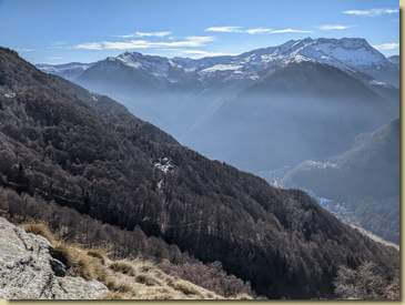 si vede la zona dell'Alpe Selva che bisogna raggiungere...