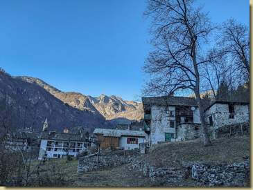 alla frazione Piana...