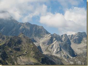 la cresta dal Passo dell'Uomo Storto alla cima omonima...