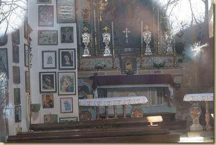 molti ex-voto...
