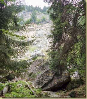 al bivio per l' Alpe Crorel di sotto (Alpe alla Scala)...