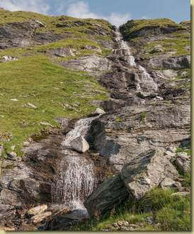 il rio in uscita dai Laghi Creil...