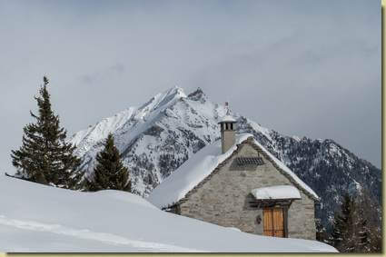 vista verso la Loccia del Robbi e il Monte Gorio...