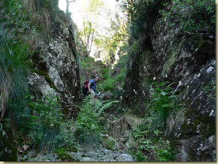 salendo il canalaccio...