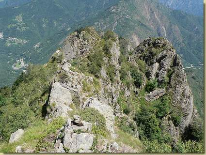 la cresta - a destra la Mognetta Storta