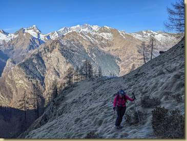 sullo sfondo spunta il Rosa...