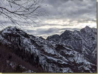 a sinistra, la Cima del Falò...