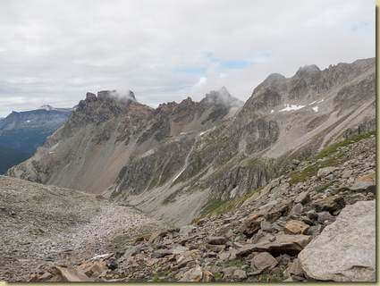 a sinistra, il Pizzo Crampiolo sud...