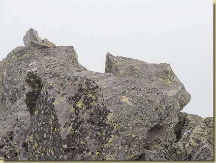 Croce incisa sulla roccia...