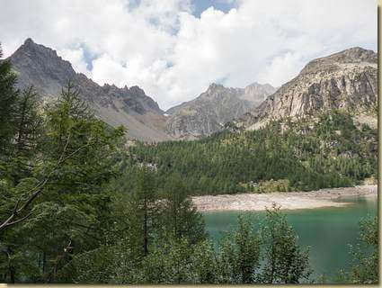 vista verso l'ingresso della Valdeserta...
