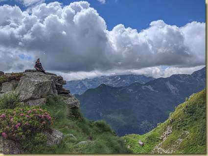 alla sella quota 2070 m.