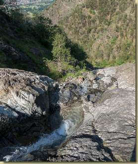pausa rinfrescante al torrente...