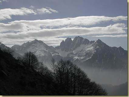 La Scheggia in inverno vista dalla zona del Monte Larone