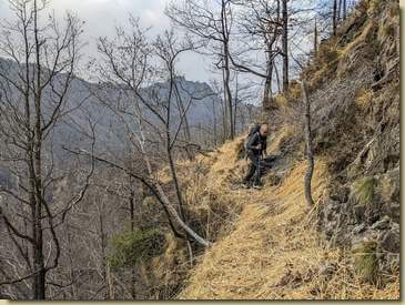 un altra cengia un po' esposta...