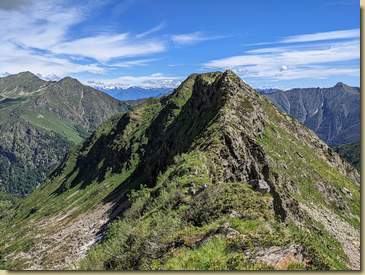 la cresta verso la Massa dei Sesiani...
