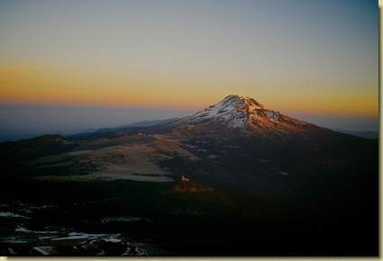 alba sull'Iztaccihuatl...