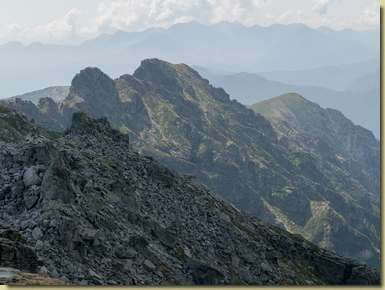 la cresta che scende al Monte Rondo...