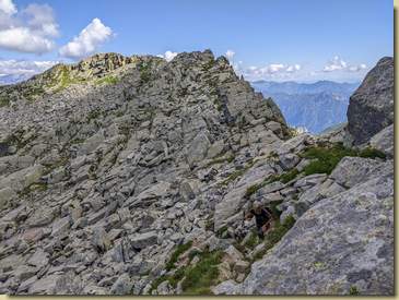 la cresta verso la Punta del Talamone...