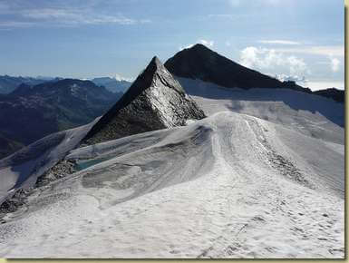 la cresta ovest-sud-ovest