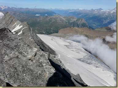 in basso il Chaltwassergletscher