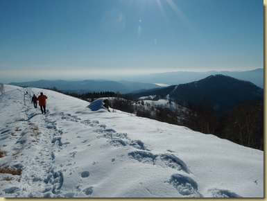 a destra il Monte Mazzarone...
