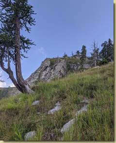 in alto, la quota 1948 m. (Cima Alta)