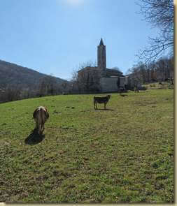 verso la Chiesa dei SS. Pietro e Paolo...