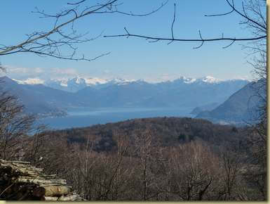vista verso il Lago Maggiore...