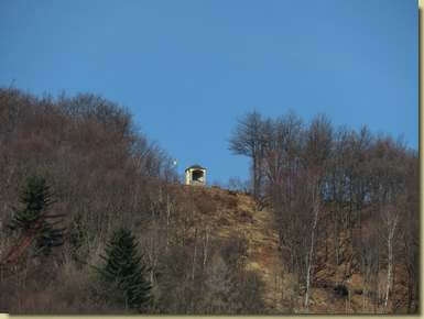 teleobiettivo verso la Cappella d'Sciarè...