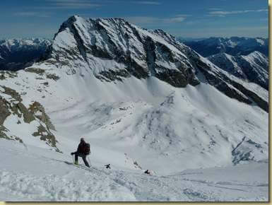 sciatori in discesa...