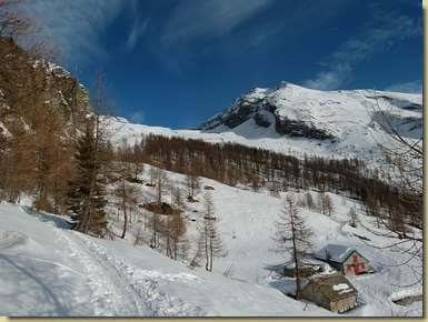 vista verso il Pizzo Giezza...
