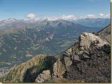 in basso, il Pizzo L'Omasca...