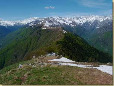 la dorsale verso la Colma di Castiglione...