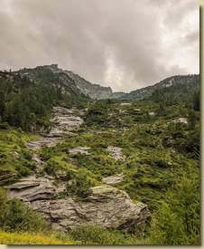 durante il tratto iniziale del percorso, il meteo non è molto invitante...