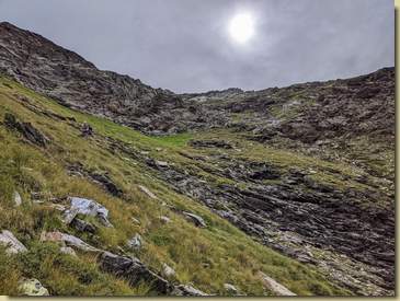 più in alto traverseremo sulla destra...