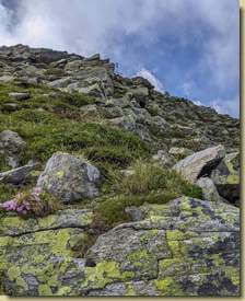 si intravede la sommità della Croce...