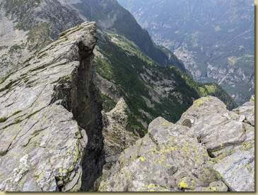 visita alla bella spaccatura della cresta...