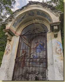 Cappella lungo il percorso...