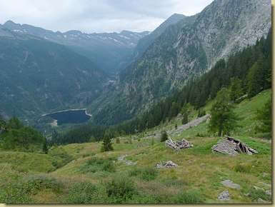 vista verso il Lago di Antrona...