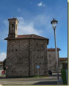 Chiesa della Natività (Oratorio della Beata Vergine) costruita sulla precedente Chiesa di San Rochino...