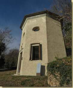 la Cappella ottagonale della Madonna del Motto...
