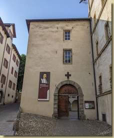 porta aperta al Castello Stockalper...