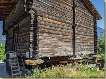 granaio probabilmente antecedente al 1500...