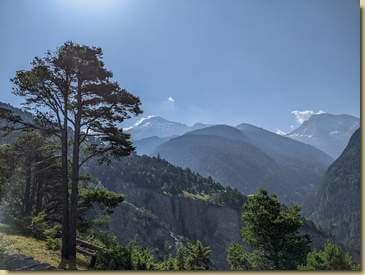 in alto, la zona del Sempione ancora ben lontana...